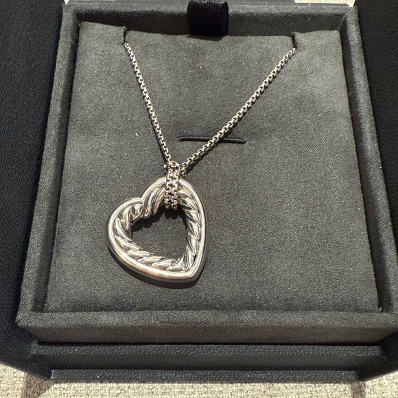 DAVID YURMAN CABLE HEART PENDANT NECKLACE - Picture 1 of 3